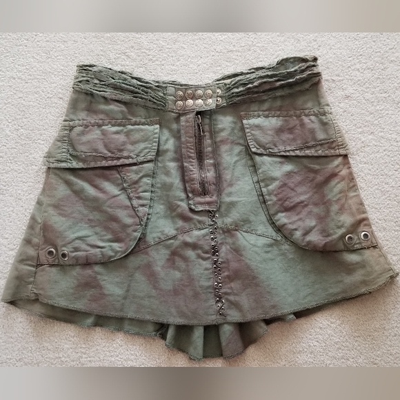 Parasuco, size 2 skirt - Picture 1 of 6